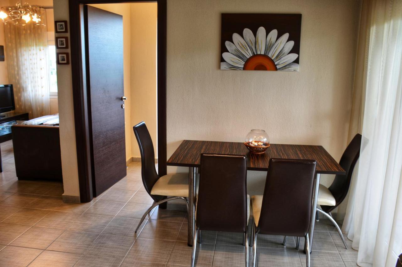 Relax House S Villa Leptokarya  Bagian luar foto
