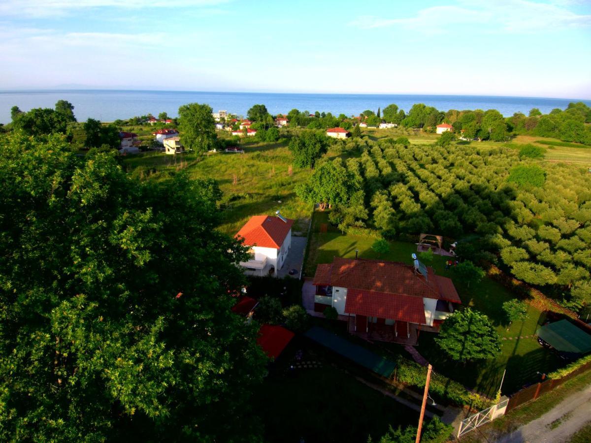 Relax House S Villa Leptokarya  Bagian luar foto