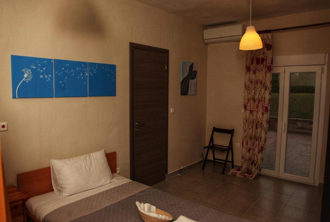 Relax House S Villa Leptokarya  Bagian luar foto
