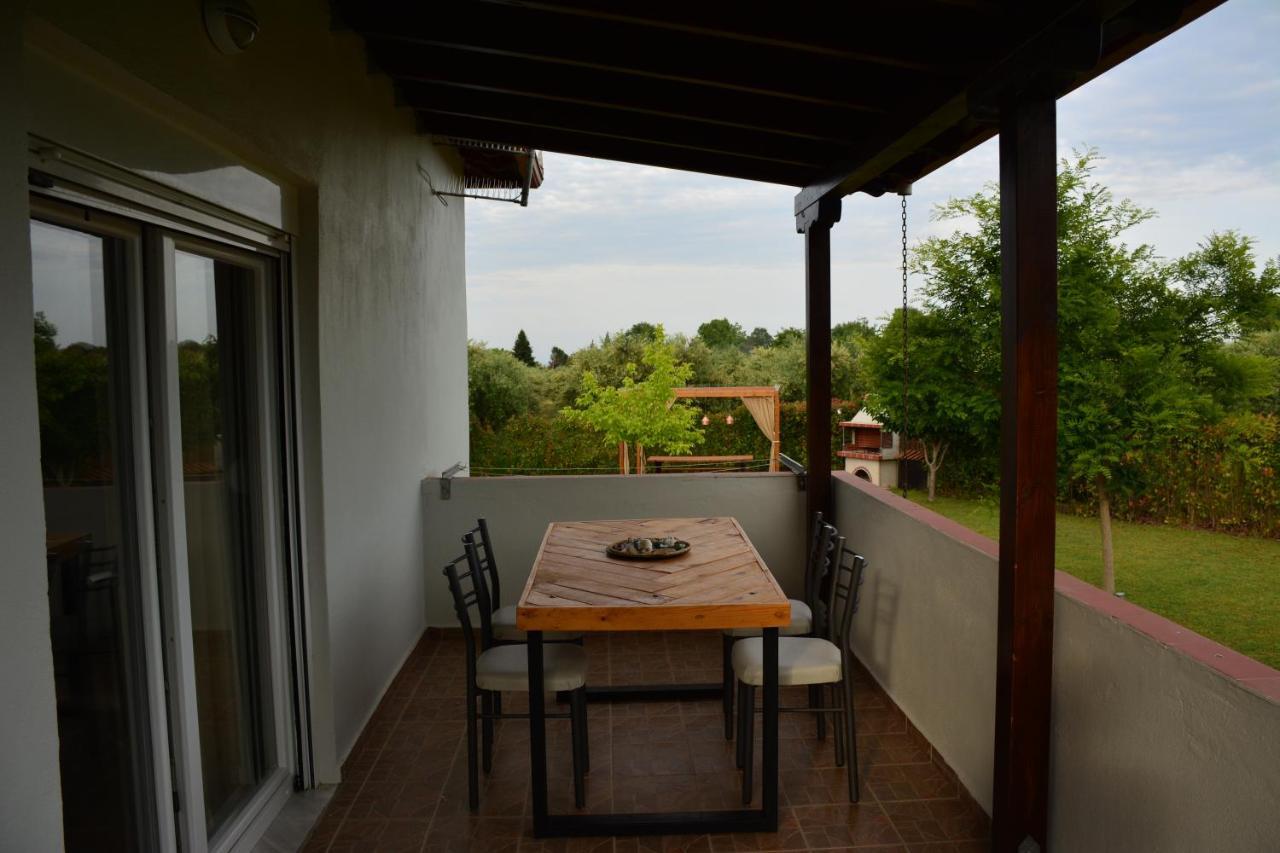 Relax House S Villa Leptokarya  Bagian luar foto
